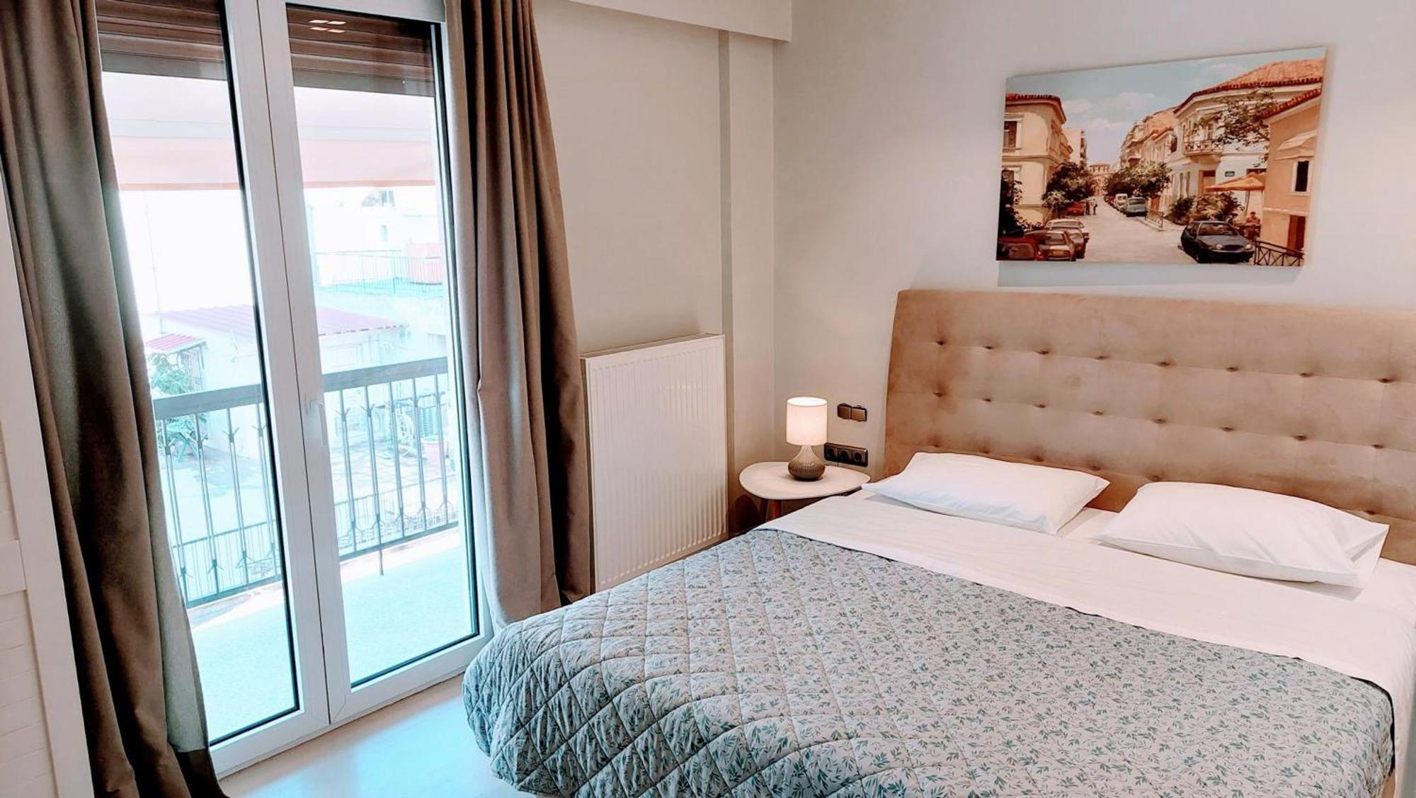 Luxurious Minimal Apartment In Acropolis Ateny Zewnętrze zdjęcie